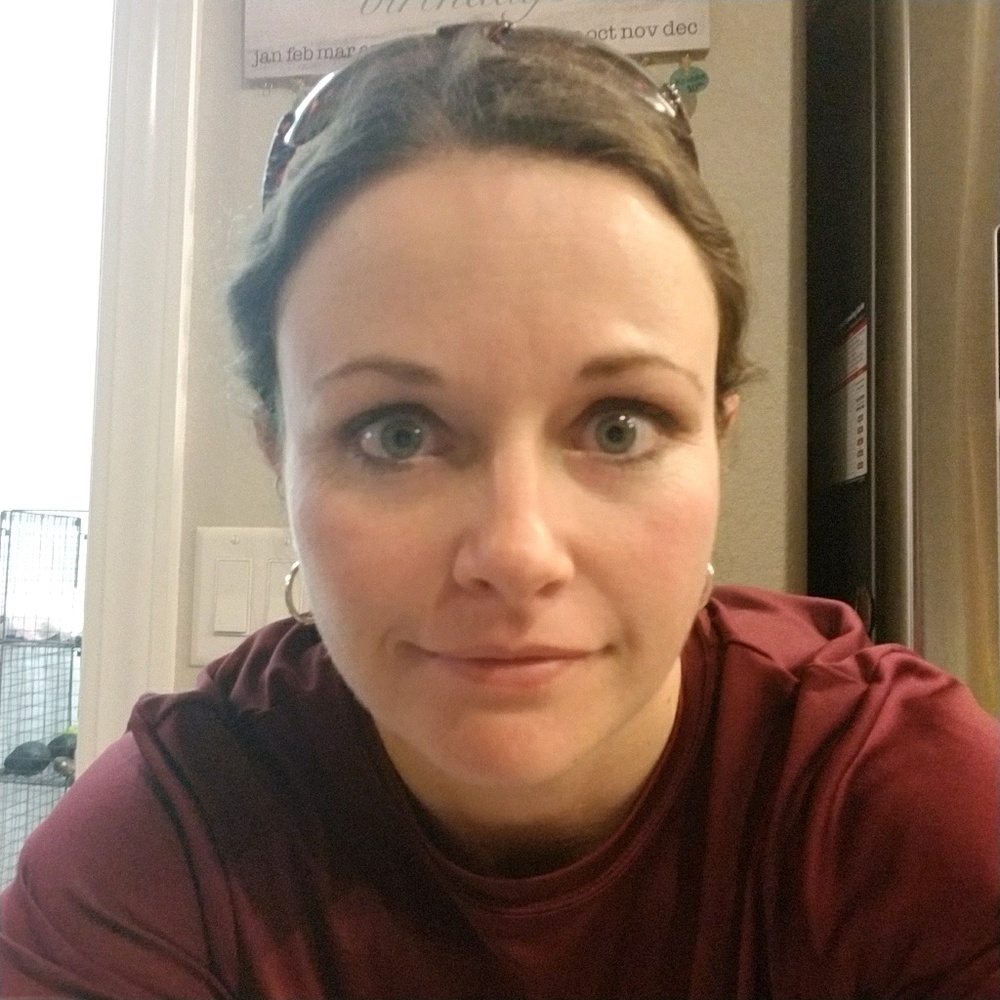 Meet your Posher, Dana